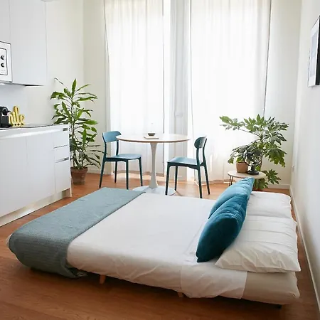 Comfy Station 아파트